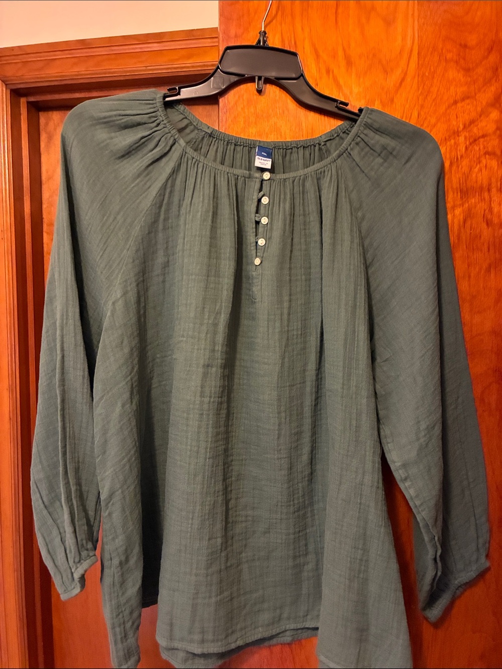 Old Navy Sage Green Button-Pleat Peasant Tunic